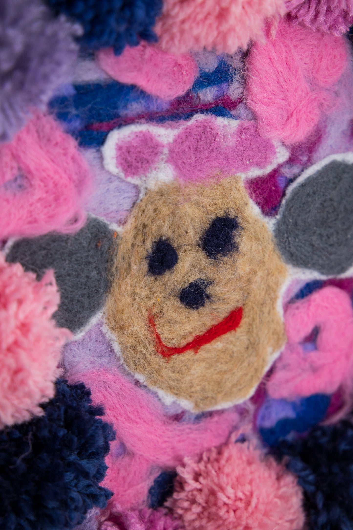 Minnie Mouse in a Pom Pom Frame