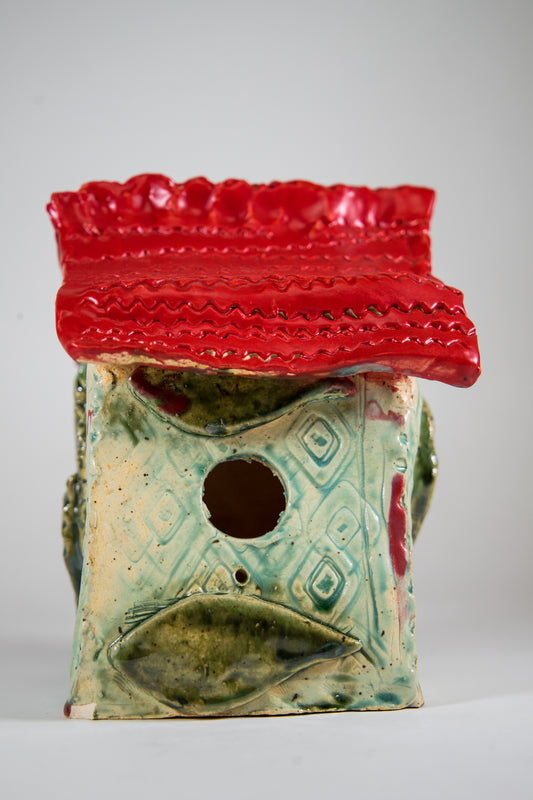 Red Roof Birdhouse